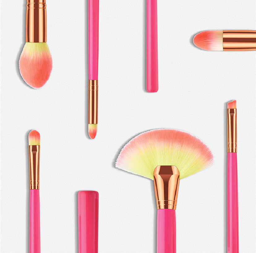 Makeup tools